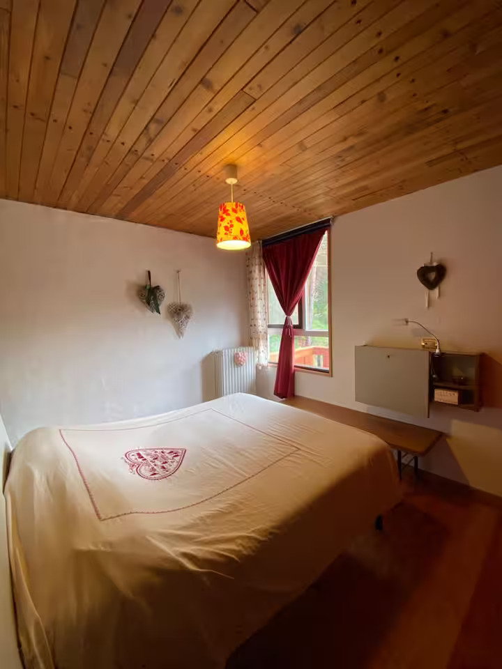 Camera matrimoniale in legno